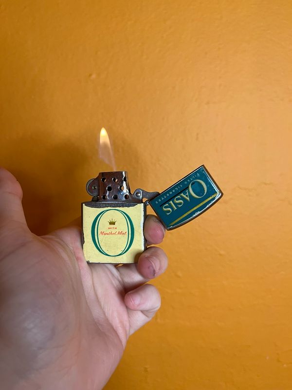 Oasis Cigarettes Flip Top Lighter