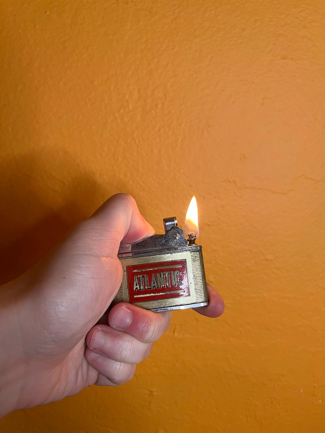 Atlantic Imperial Flat Lighter