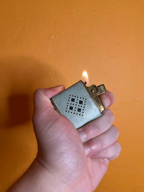Prince Gardner Diamond Pattern Lighter