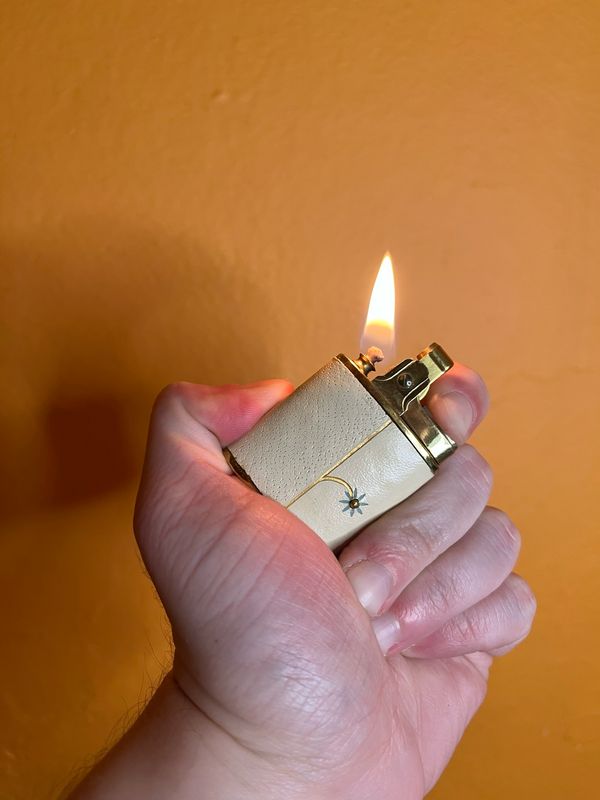 Buxton Floral Lighter