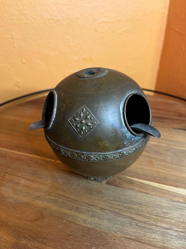 Three Holes Brass Globe Ashtray