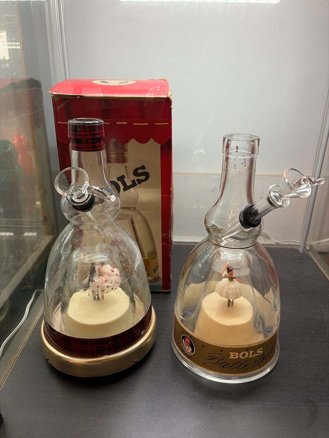 Bols Ballerina Bottle Bong