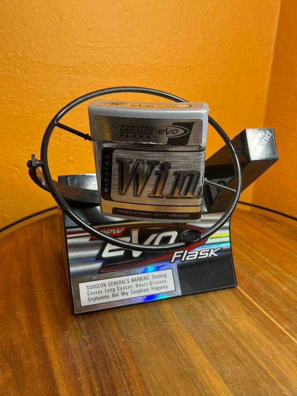 Winston Evo Flask Display