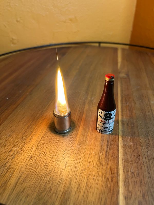 White Label John Dewar &amp; Sons Bottle Teudor Brand Lighter