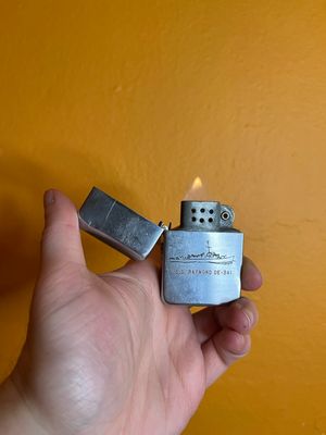 USS Raymond DE-341 Berkeley Military Flip Top Lighter