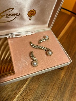 Evans 24K Gold Plated Compact Mirror Earrings Broach Box Set