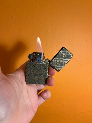 Curated Collection - Customized 2014 Gravel Grey &amp; Gold Flame Logo Zippo Lighter
