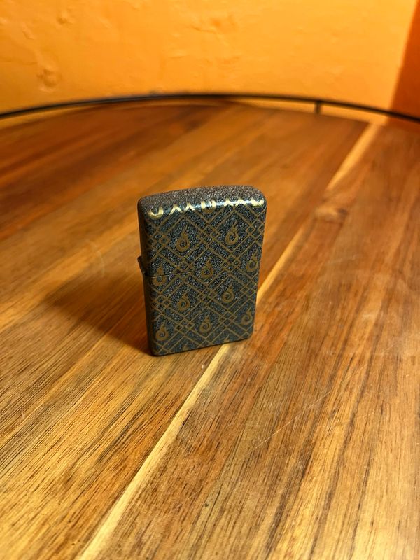Curated Collection - Customized 2014 Gravel Grey &amp; Gold Flame Logo Zippo Lighter