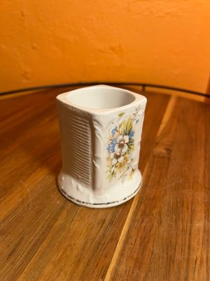 Blue &amp; Yellow Flowers Ceramic Match Holder
