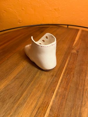 Ceramic Dress Shoe Match Holder