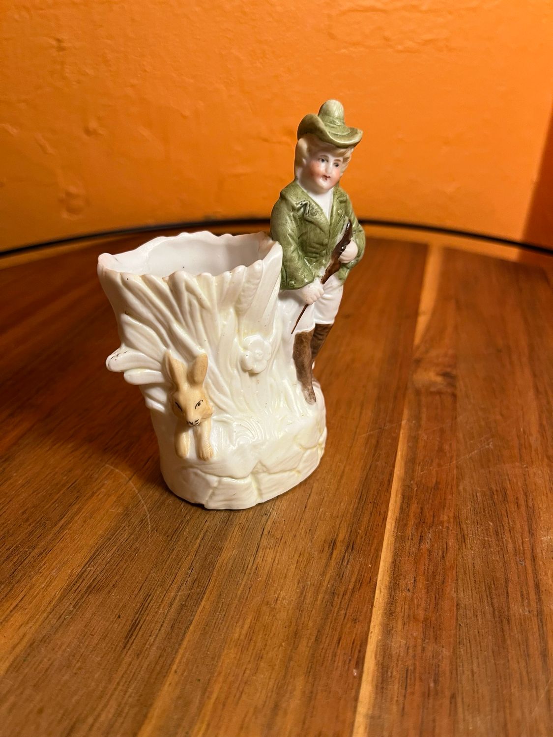 Hunter &amp; Hare Ceramic Match Holder