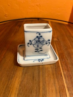 Delft Inspired Blue &amp; White Floral German Ceramic Match Holder