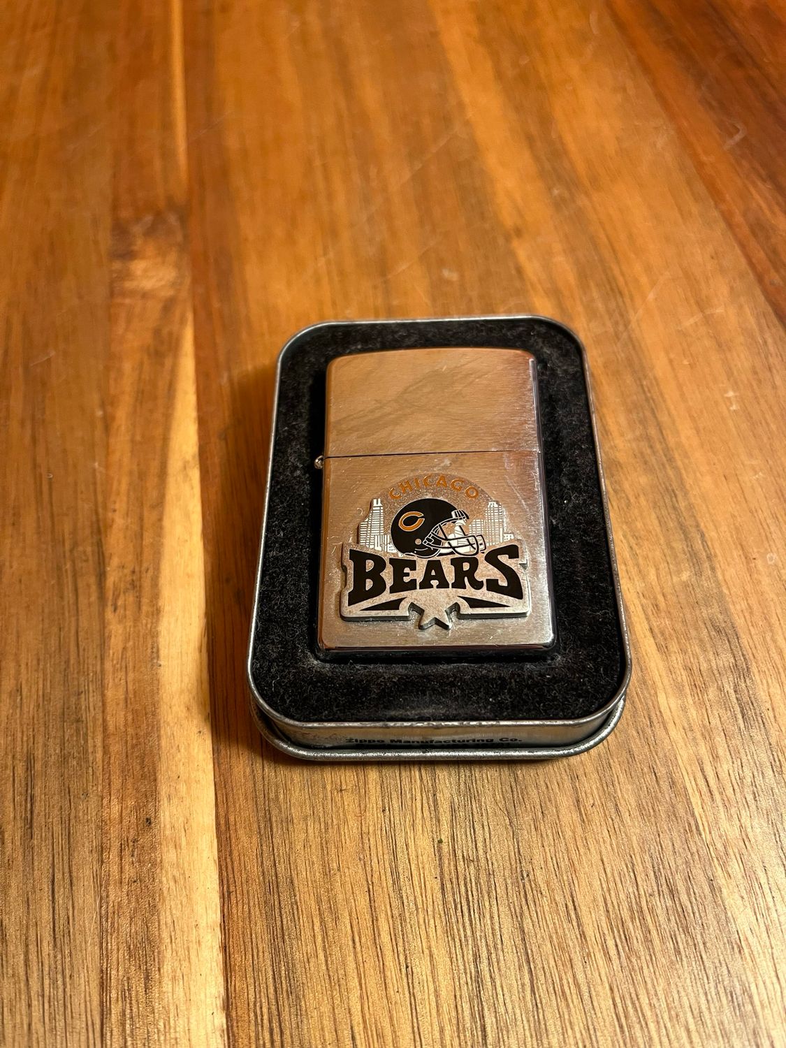 2003 Chicago Bears NFL Football Sealed Unstruck Zippo Lighter