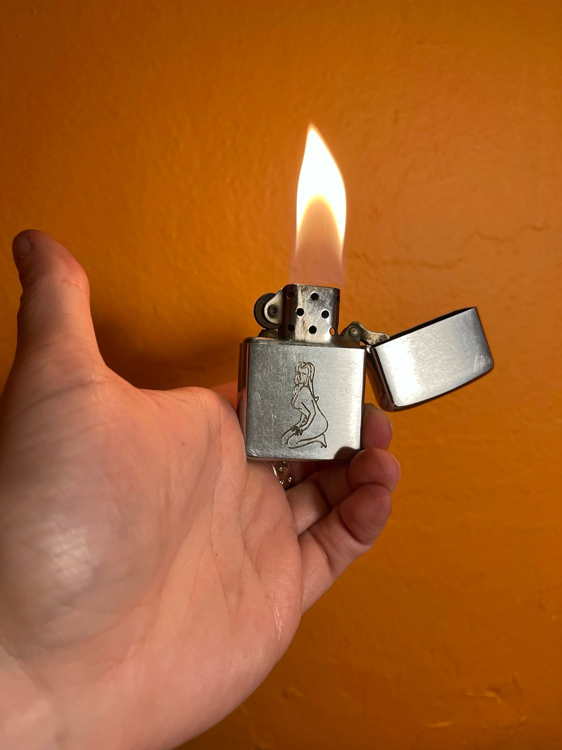1968 Customized ‘Jeff’ Pinup Girl Zippo Lighter