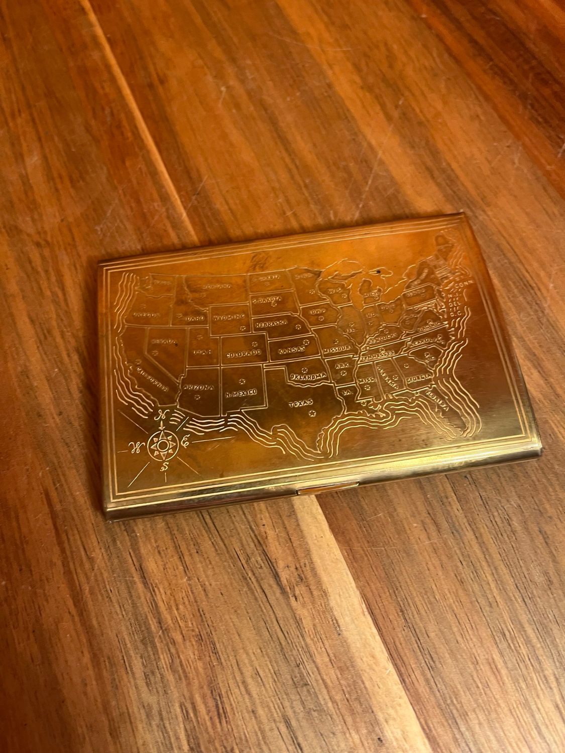 Lido US States Map Cigarette Case