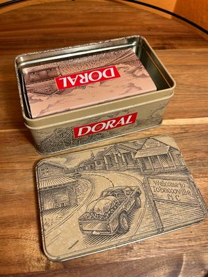 Doral Large Matchbox With Tin