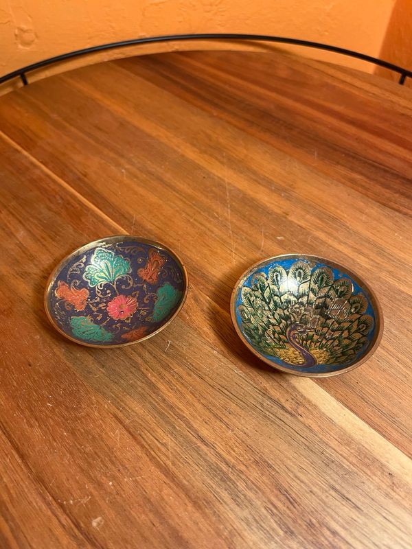 Leaves &amp; Peacocks Indian Ashtray Bowls Set
