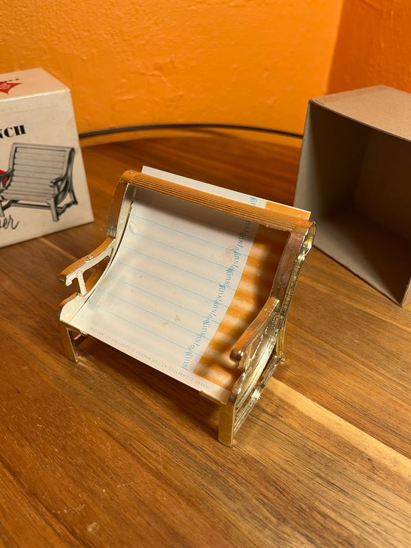 Park Bench King Size Cigarette Dispenser