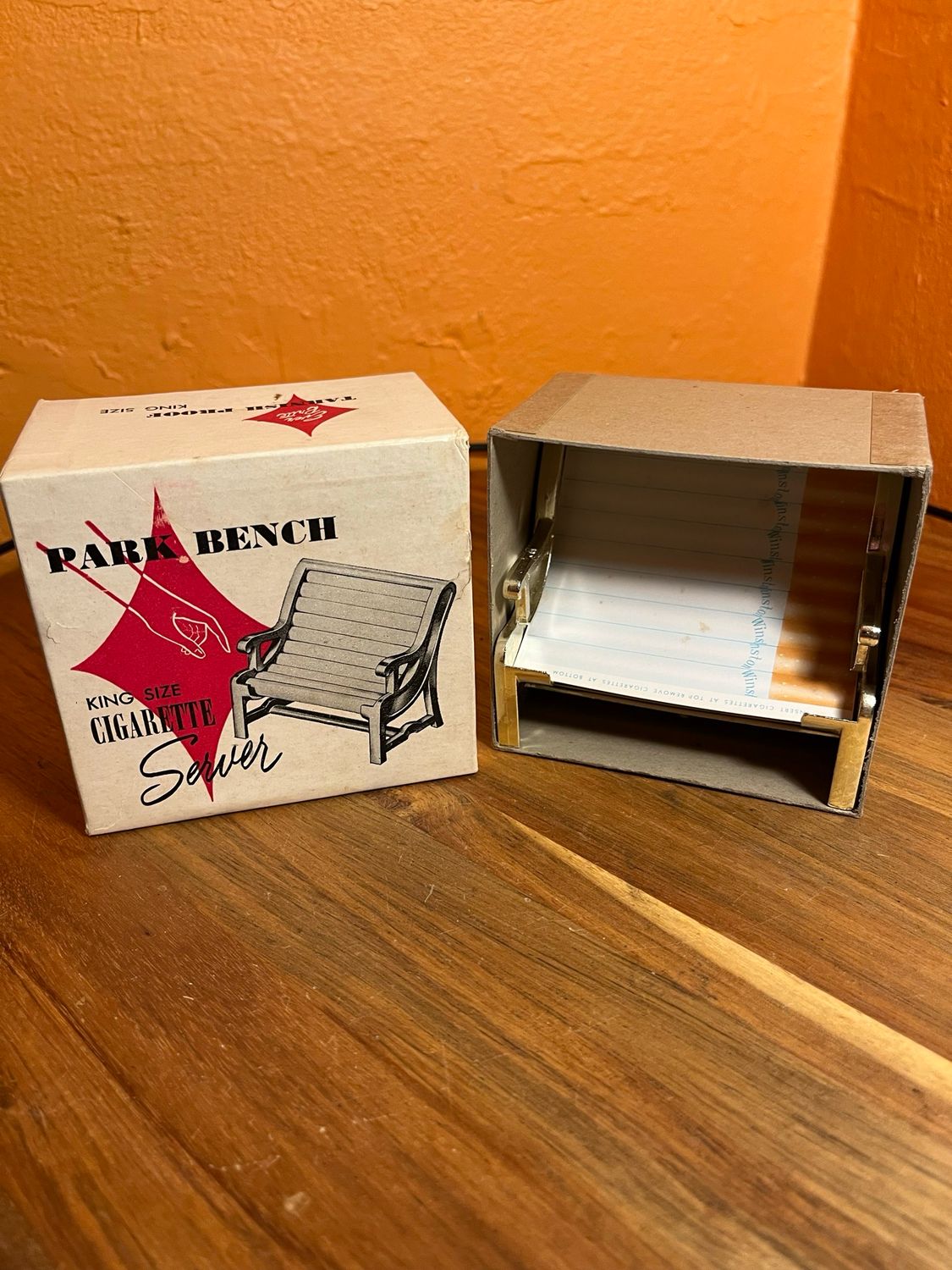 Park Bench King Size Cigarette Dispenser