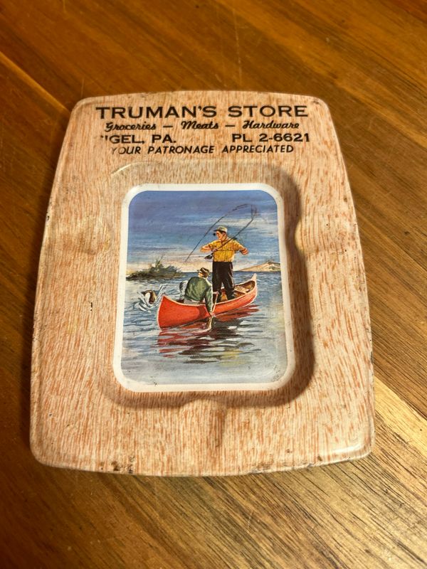 Truman’s Store PA Fishing Ashtray