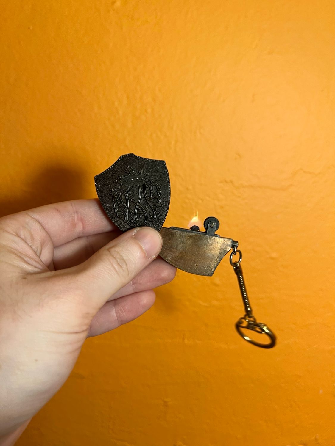 Heraldic Shield Keychain Lighter