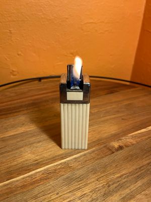Ribbed Chase Brand Table Lighter