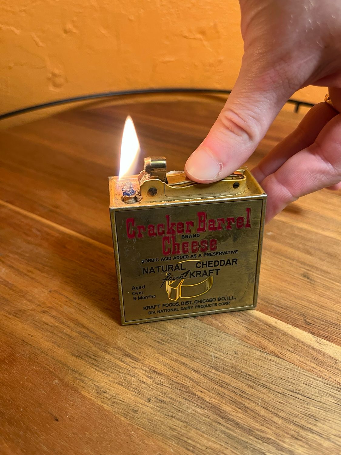 Cracker Barrel Brand Cheese Table Lighter