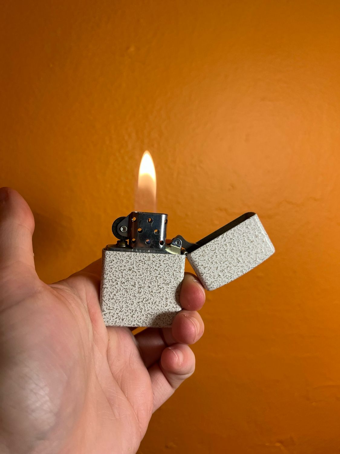 2019 White Popcorn Ceiling Texture Zippo Lighter