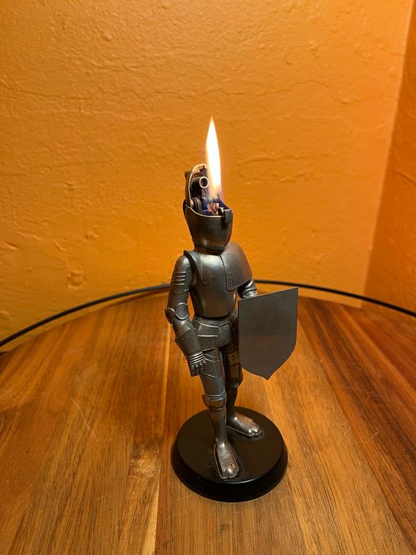 Knight Suit Of Plate Armor Table Lighter