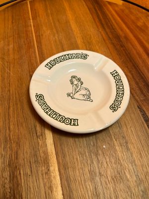 Houlihan’s Ceramic Ashtray