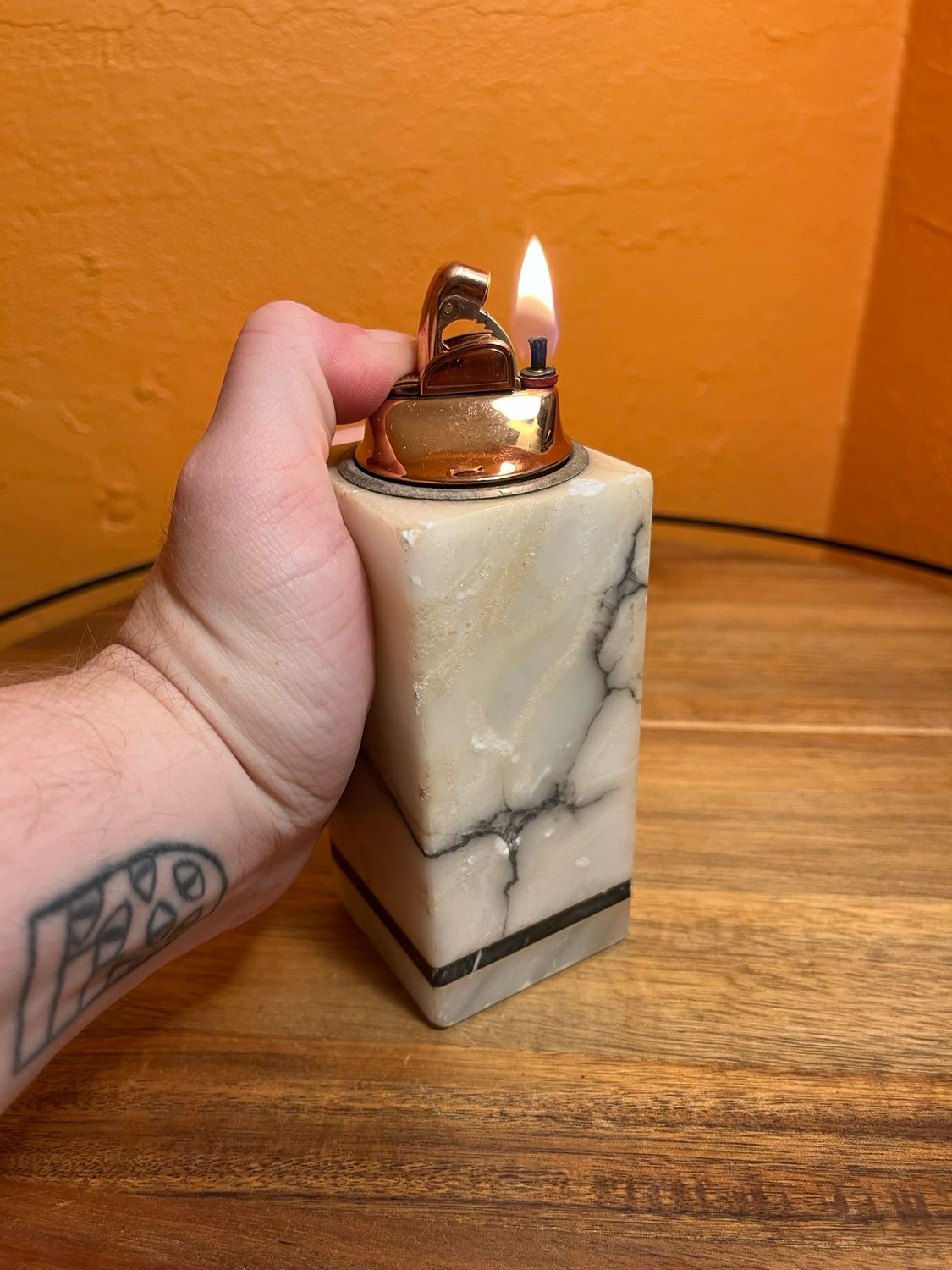 Cut Marble Table Lighter