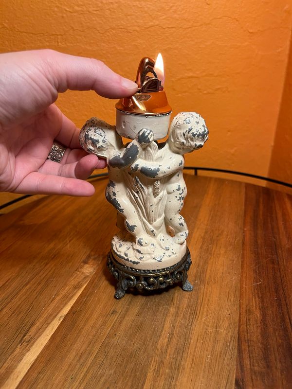 Worn Renaissance Putti Cupids Table Lighter