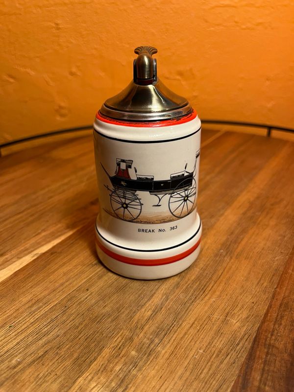 Break No 363 Carriage Bob Burgo Ceramic Table Lighter
