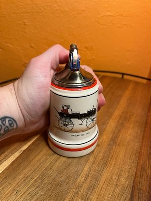 Break No 363 Carriage Bob Burgo Ceramic Table Lighter