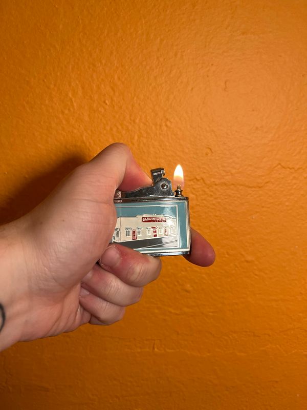 Bolen Specialty Co Columbus OH Flat Lighter