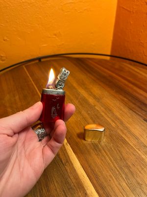 Red &amp; Gold East Asian Nautical Scene Capsule Lighter