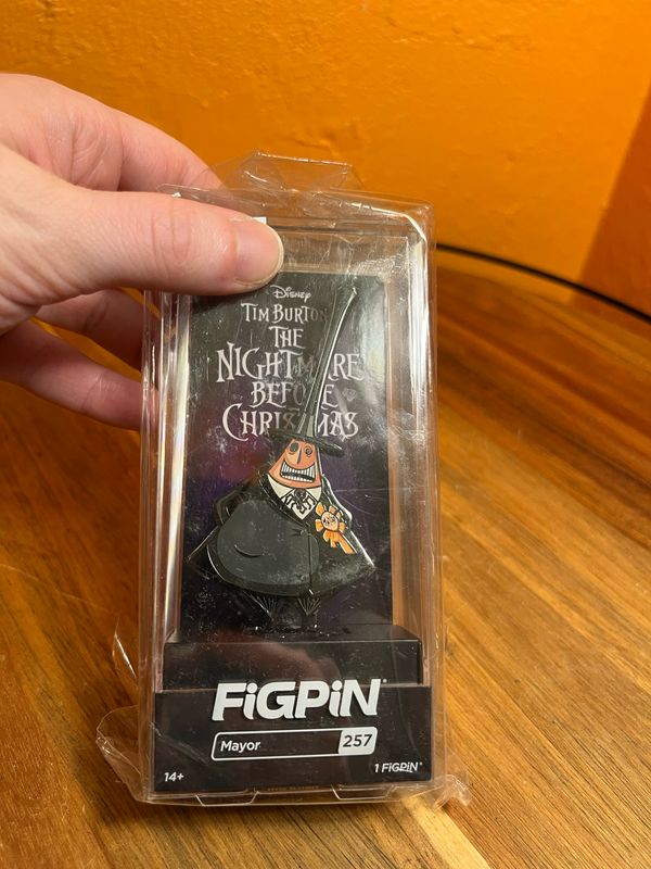 FigPin Tim Burton’s The Night Before Christmas Mayor Collectible