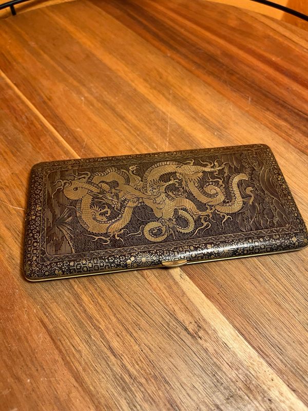 Highly Detailed Loong Asian Dragon &amp; Japanese Castle Scenery Jumbo Cigarette Case