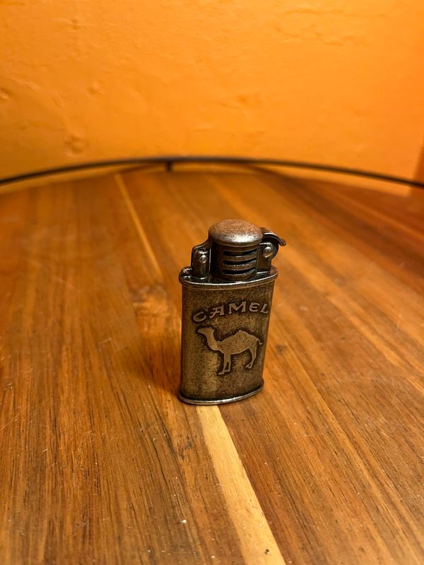1990s Camel Lidded Lighter