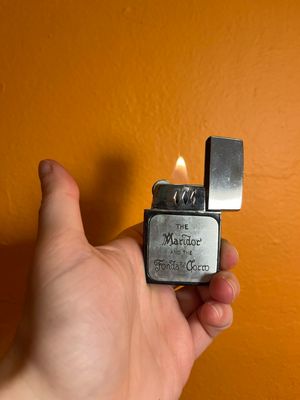 The Maridor &amp; The Fonda Del Gorro Flip Top Lighter