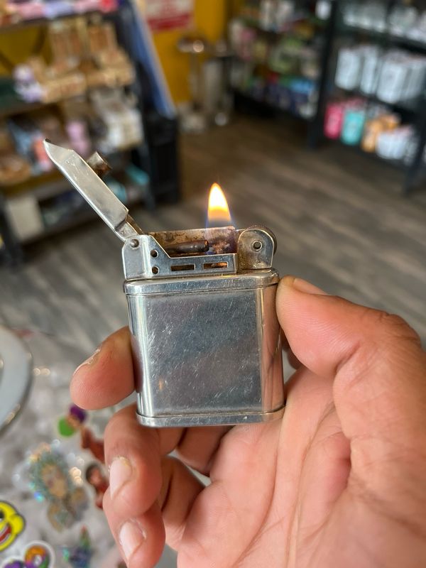 Beattie Jet lighter