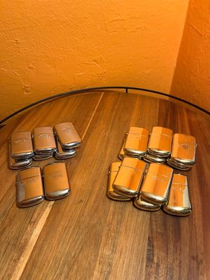 Camel Capsule Shaped Flip Top - Silver Or Gold