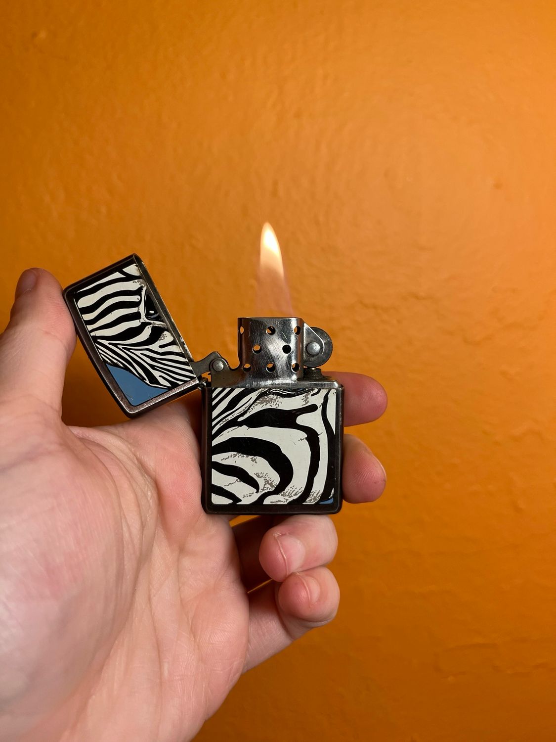 1994 Handpainted Barrett Smythe Zebra Zippo Lighter