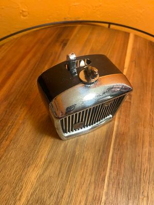 1968 Royal London Jaguar Car Grill Table Lighter