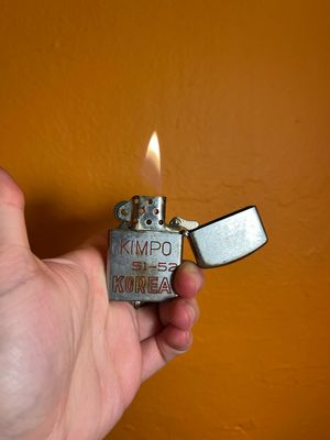 51-52 Kimpo Korea 67 Top 3 Club Flip Top Militaria Lighter