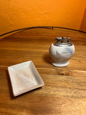 Sutton’s Creation Iridescent Feather Ceramic Table Lighter Ashtray Set