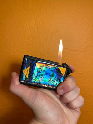 Y2K Holographic Screaming Skulls Combination Lighter Ashtray