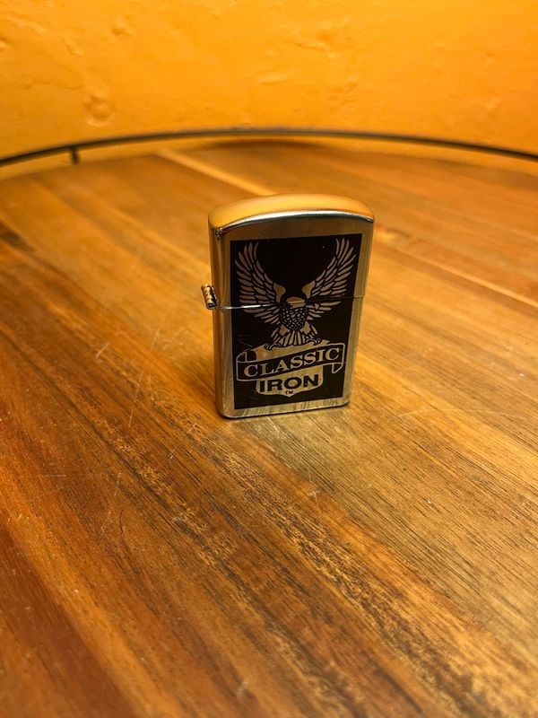 Classic Iron Eagle Flip Top Lighter