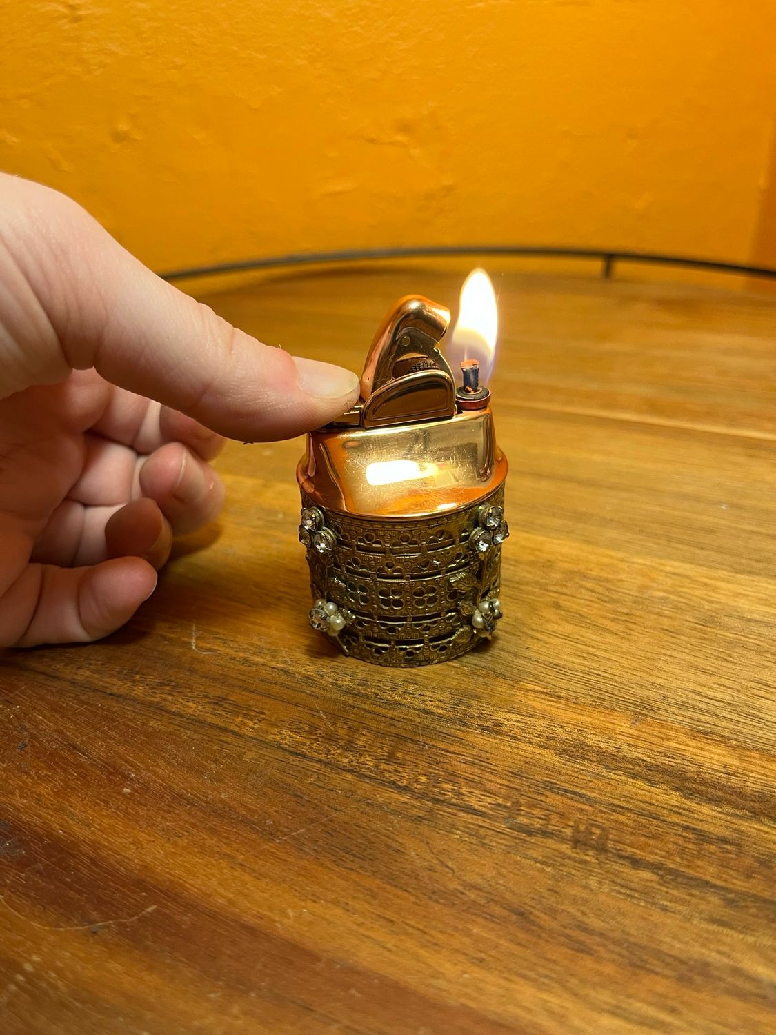 Bejeweled Golden Table Lighter