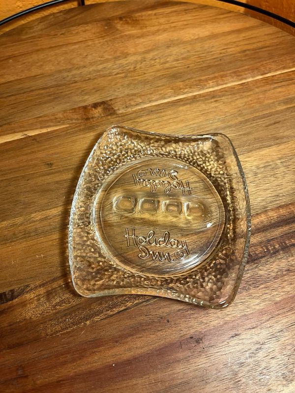 Holiday Inn Ashtray